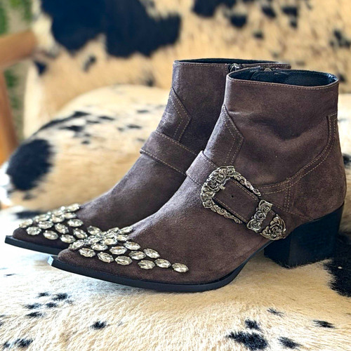 Russell bromley brown - &,