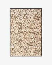 Hand Tufted Classic Animal