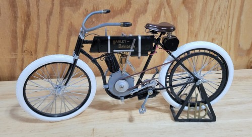 Scale die cast - scale,