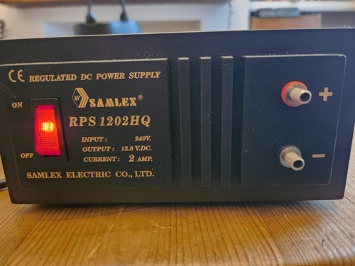 Samlex regulated power - samlex, d