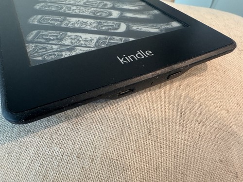 Amazon kindle paperwhite 1st - amazon,