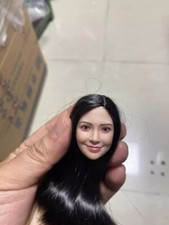 Female smiling girl with - 1:6,