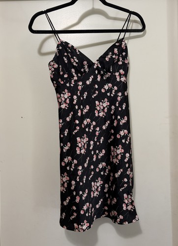 Kiss the sky black - sky, floral