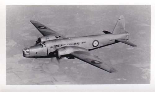 1940 aeroplane photo - 1940's,