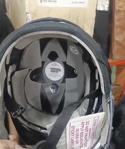 Cricket helmet with - stem, guard