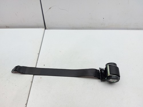 Vauxhall zafira seat belt - c,
