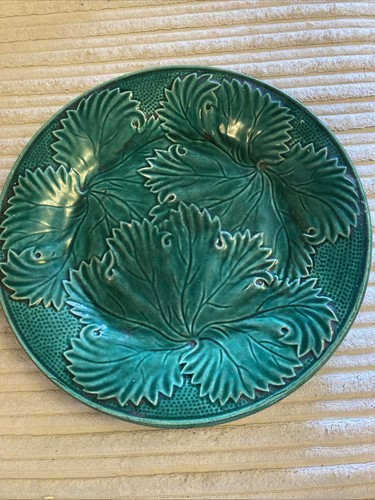 Antique green majolica leaf - antique,