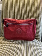 Kipling Limited warranty Red