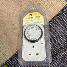 Mechanical 24 Hour Timer Plug