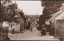 WENDOVER, BUCKS. postcard The Old Village Pump