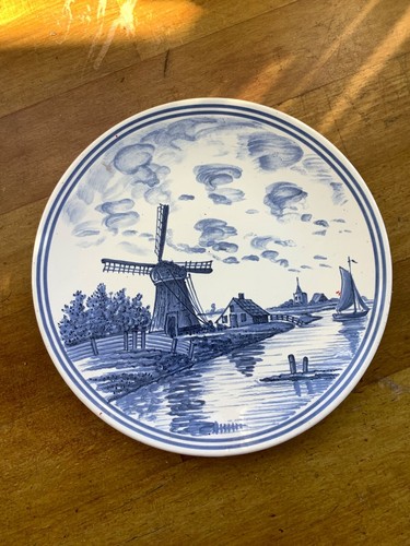 Poole pottery decorative plate - poole,