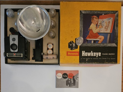 Brownie hawkeye flash outfit - hawkeye,