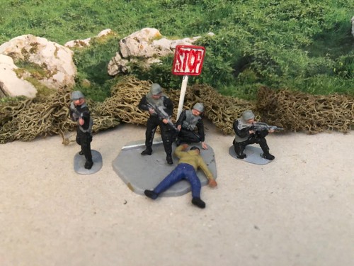 Revell modern german crisis - revell,