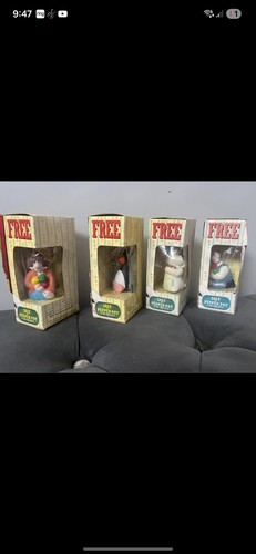 Walace and gromit figures - and,