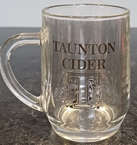 Taunton cider half pint - cider,