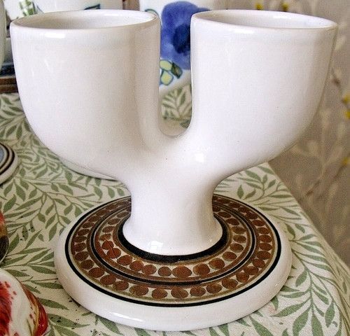 Early troika pottery ives - early,