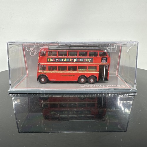 Corgi 43712 trolleybus - corgi,