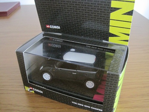 Corgi mini cooper - corgi,