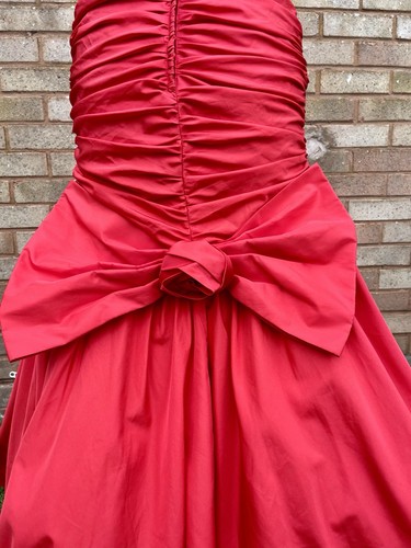 Vintage john charles scarlet - vintage,