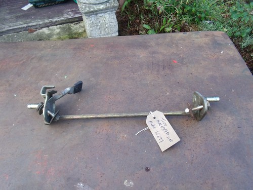 Toro lawnmower front axle - axle, mn