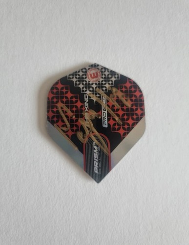 Mervyn king hand - hand, darts
