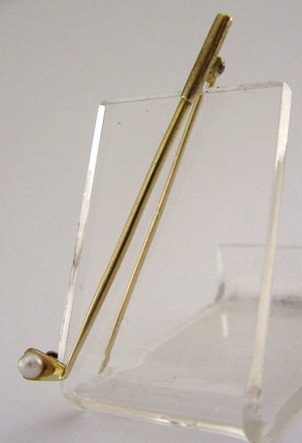 Novelty 9ct gold pearl - novelty,