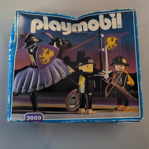 Playmobil purple knight - purple, and