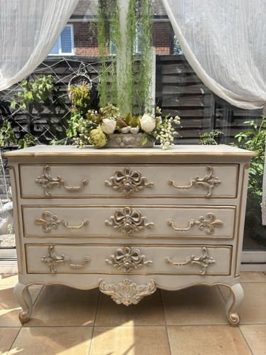 Vintage french louis - xv, style