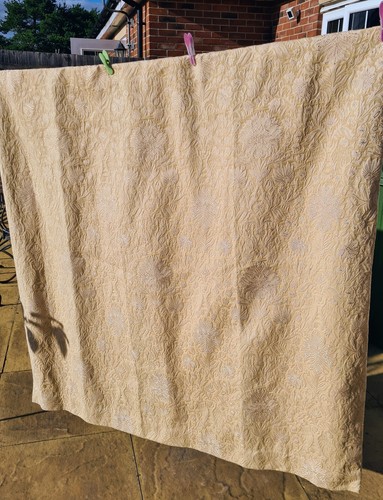 Dunelm pale yellow - yellow, floral
