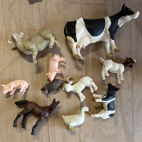 Mixed lot plastic farm - mixed,