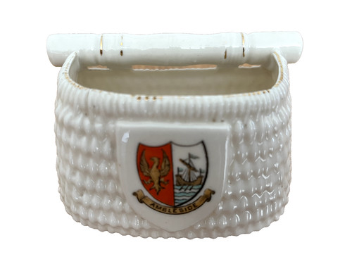 Goss crested ware china - -, 7