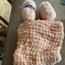 Jumbo Brushed Chunky Knitting Yarn Peach 450g (LOT 24)