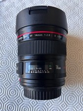 CANON EF 14mm 1:2.8 L II USM LENS - Good condition - with lens hood & caps 