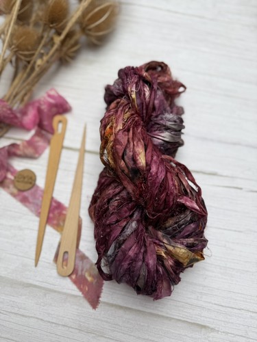 100g hand dyed recycled sari - hand,