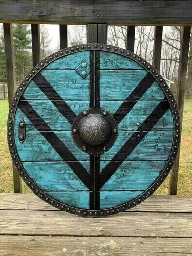 Viking shield battle ready - viking, battle-ready