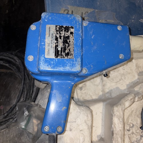Stud welder welding puller - ,