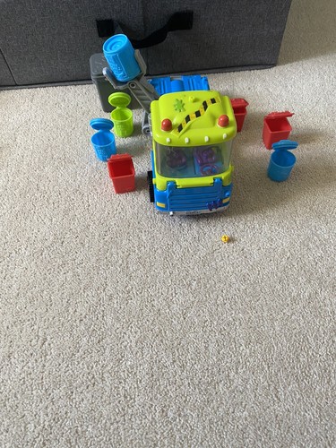 Zomlings toys trash pack - zomlings,