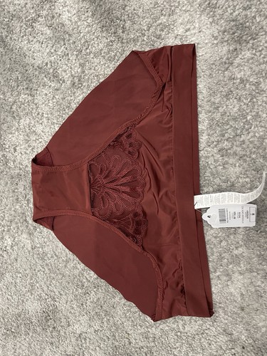 Size medium new - medium, with