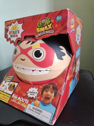 Ryan world big mouth carry - ryan’s,