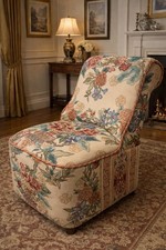 Beautiful Vintage Small