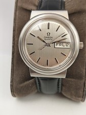 Jumbo Omega Quartz Day and