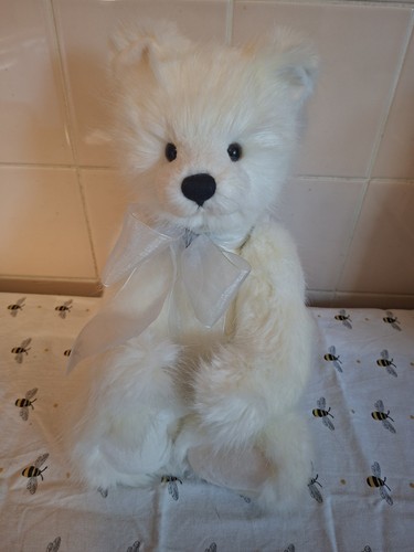 Charlie bears little bean - bears, new