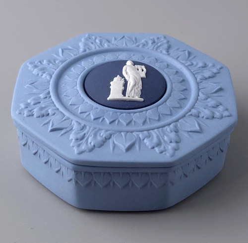 Wedgwood jasperware - wedgwood,