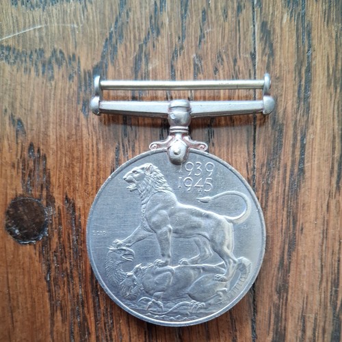 United kingdom war georges - ,