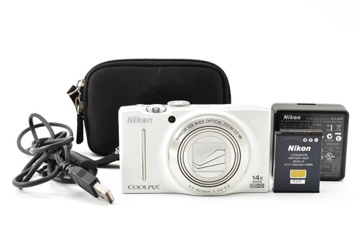 Mint nikon coolpix s8200 - [mint+++],