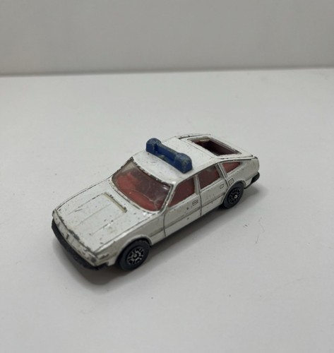 Corgi rover 3500 - rover, car