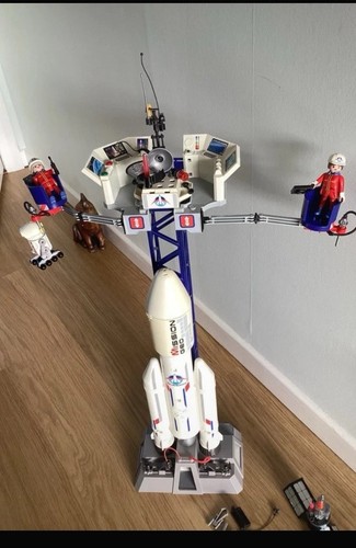 Playmoil space rocket - space,