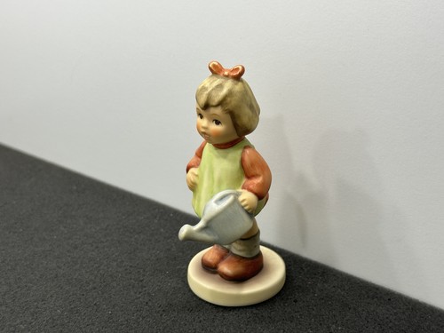 Hummel figurine 729 still - hummel,
