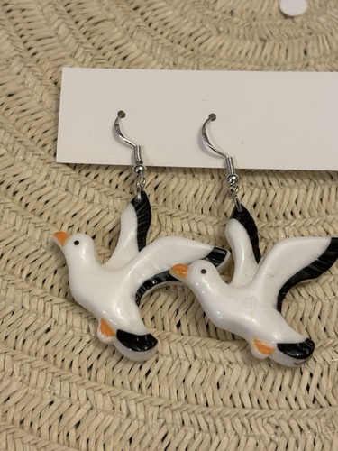 White black orange - black,