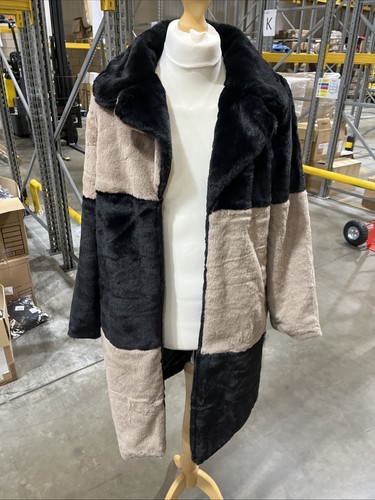 Williams faux fur coat size - jd,